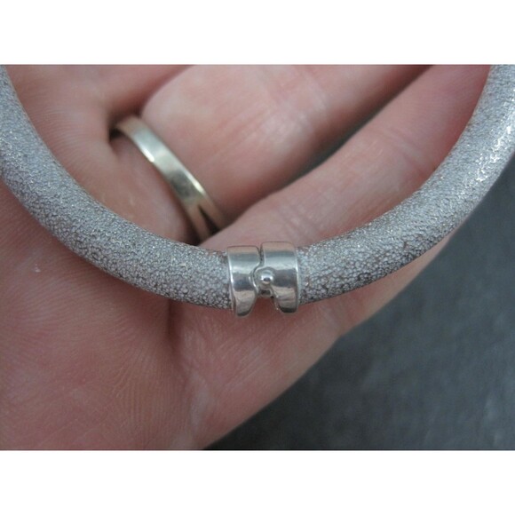 Textured Sterling Bangle Bracelet Italian Sterling Silver 7 Inches - Picture 9 of 10